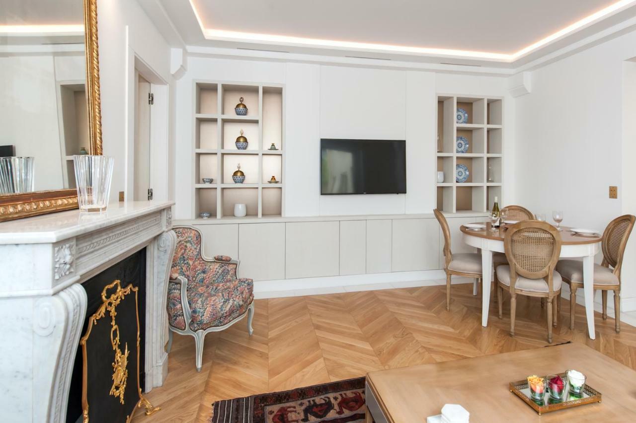 Appartement Luxury Montaigne Paris